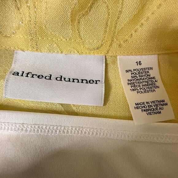 Alfred Dunner Yellow Blouse Tank Top Set Floral Embroidered Sheer Jacket 16 - Picture 5 of 8
